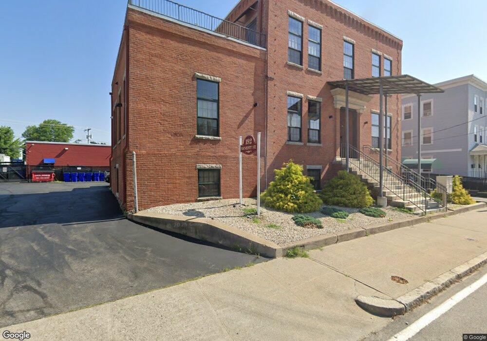 192 Benefit St, Pawtucket, RI 02861 - photo 1