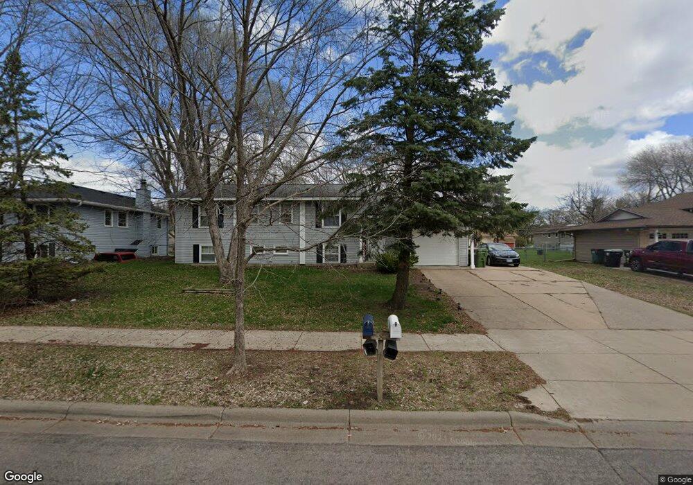 10649 Wren St NW, Coon Rapids, MN 55433 - photo 1