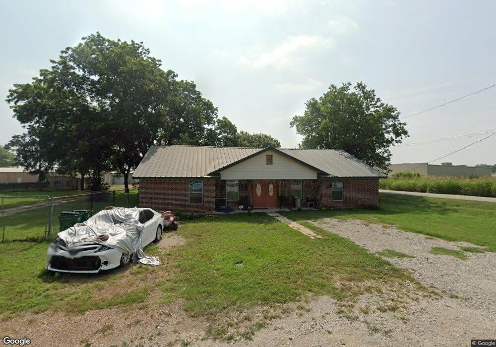 529 Elm St, Paradise, TX 76073 - photo 1