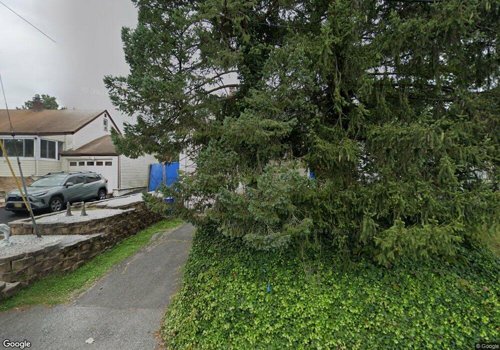 378 N Beverwyck Rd, Parsippany, NJ 07054 - photo 1