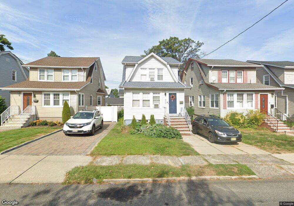 477 Nelson Ave, Cliffside Park, NJ 07010 - photo 1