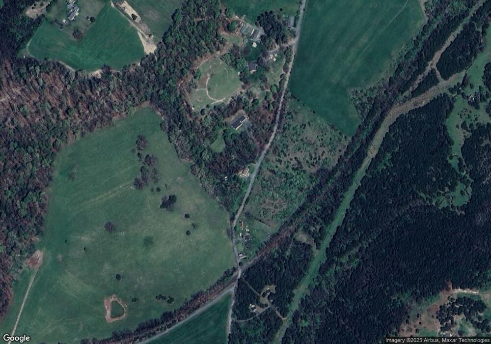 541 Locust Grove Rd, Strasburg, VA 22657 - photo 1