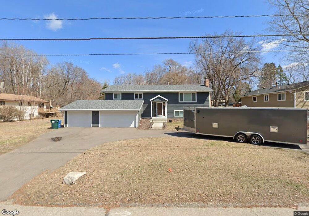 4943 Woodland Rd, Minnetonka, MN 55345 - photo 1