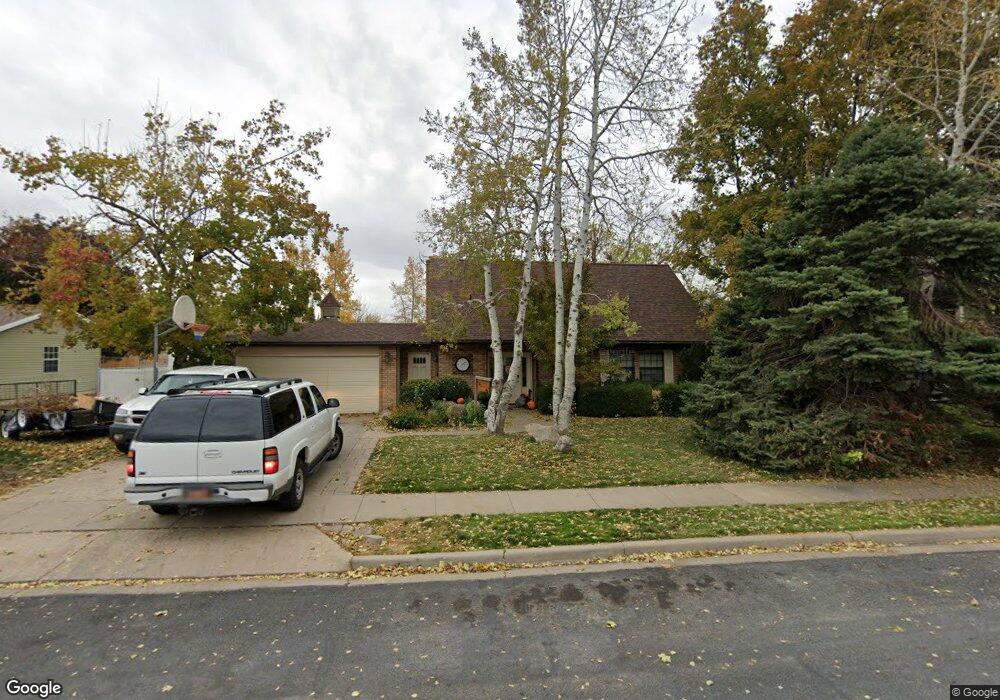 559 W 2050 N, West Bountiful, UT 84087 - photo 1