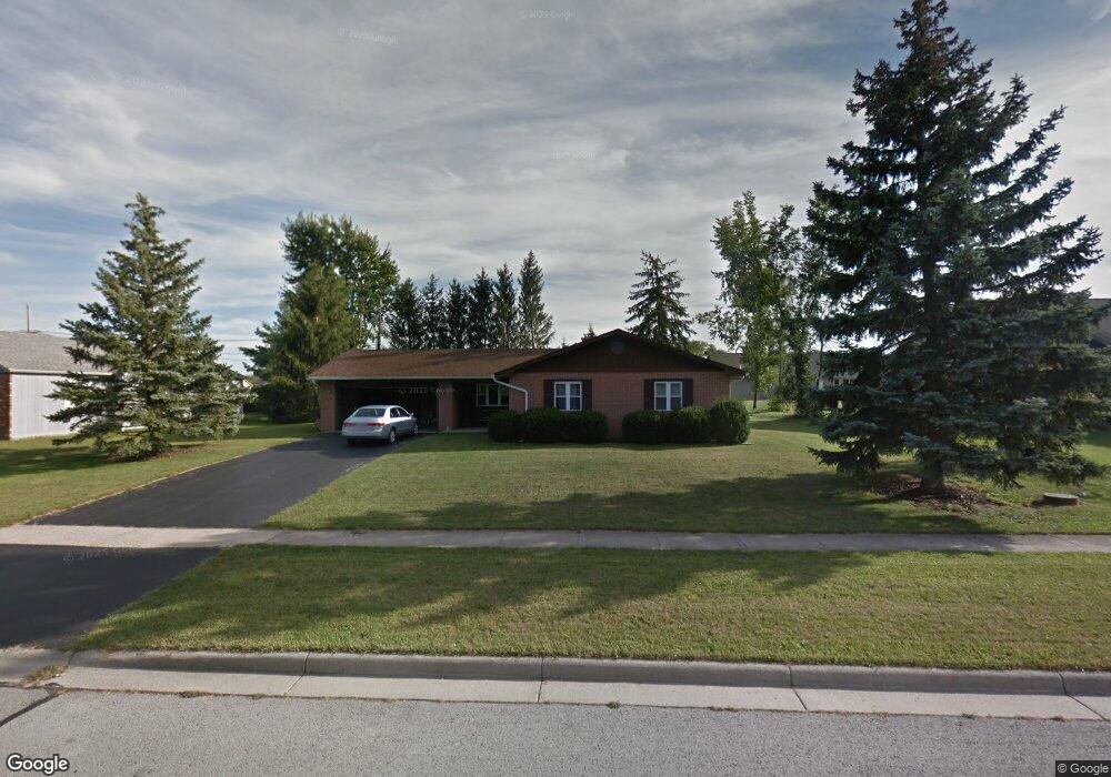 207 Marilyn Dr, Findlay, OH 45840 - photo 1