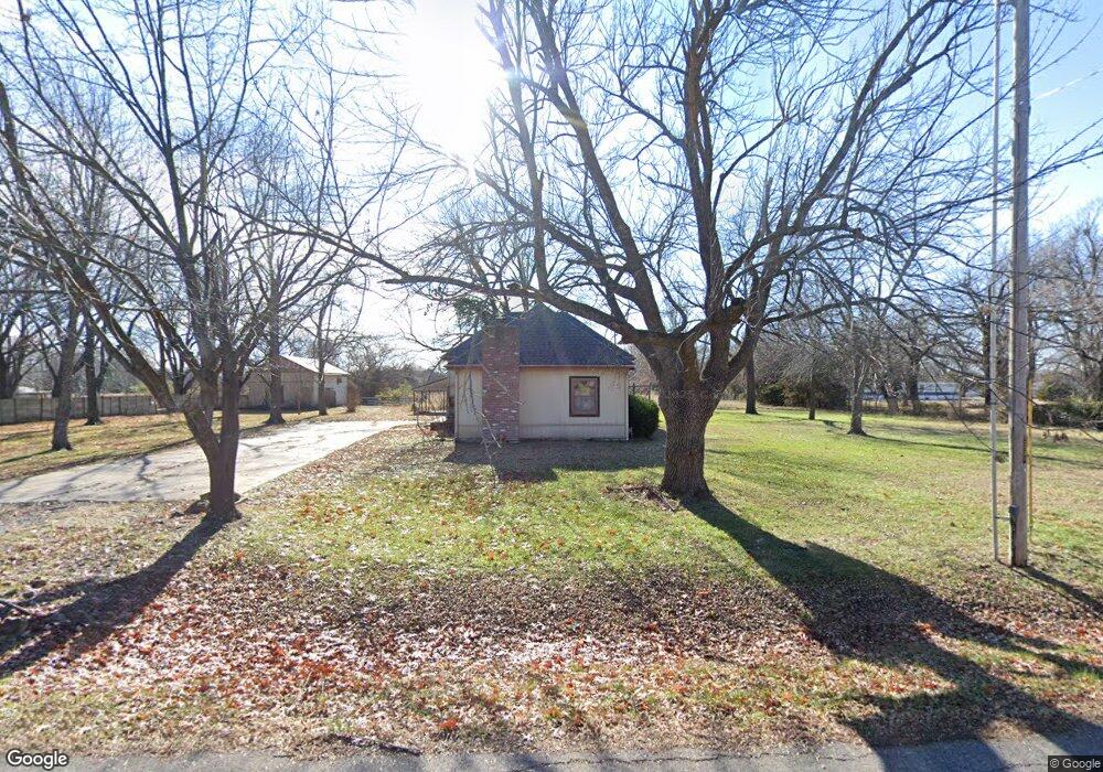 3616 Mosher Rd, Parsons, KS 67357 - photo 1