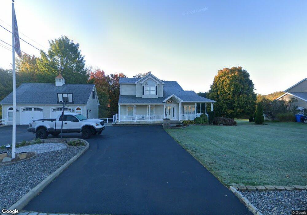 910 Prospect St, Plantsville, CT 06479 - photo 1