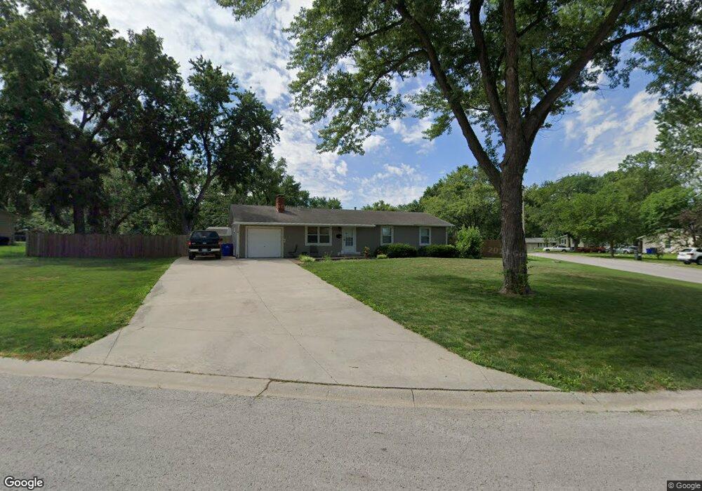 11935 W 70th St, Shawnee, KS 66216 - photo 1