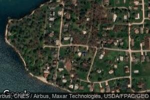 780 S Lake Rd, Middle Bass, OH 43446