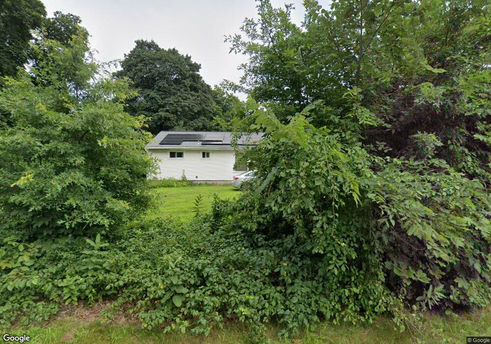 137 River St, Moosup, CT 06354 - photo 1