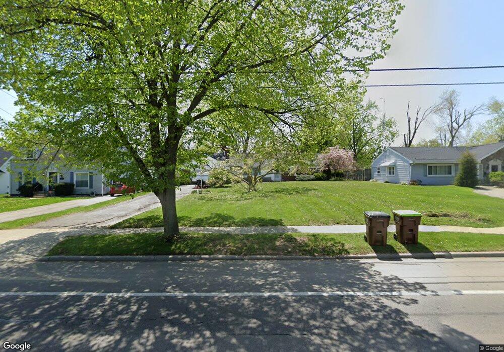 1045 W Maple Ave, Adrian, MI 49221 - photo 1