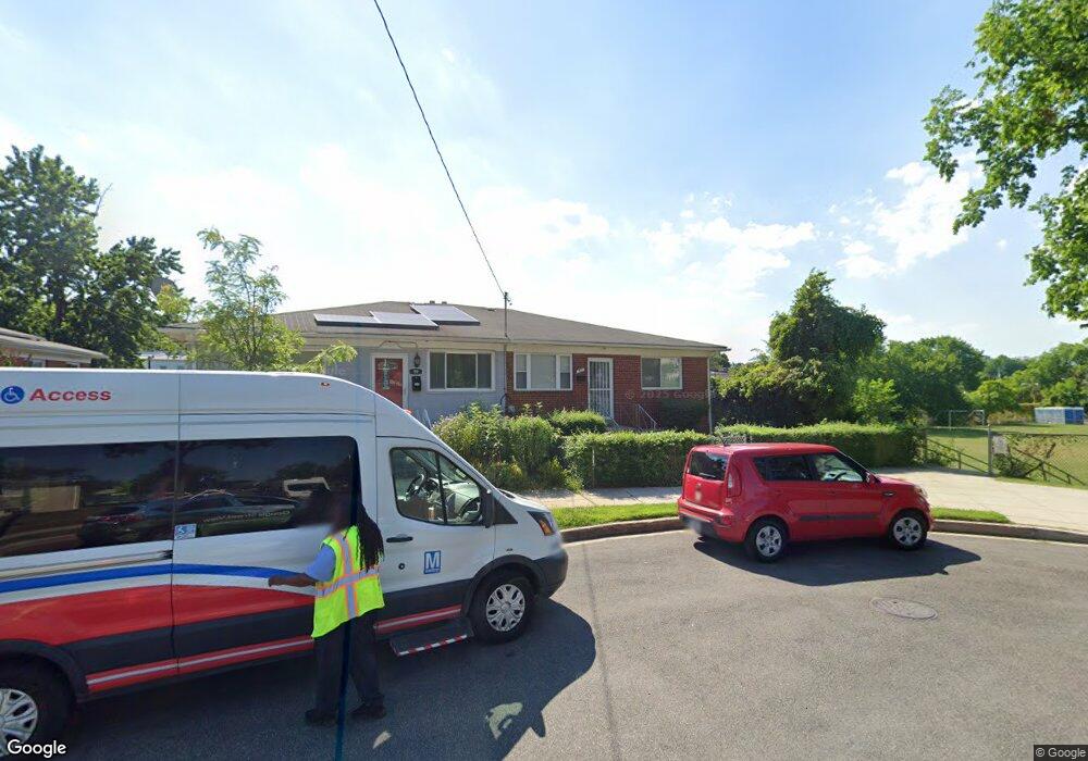 97 56th St SE, Washington, DC 20019 - photo 1