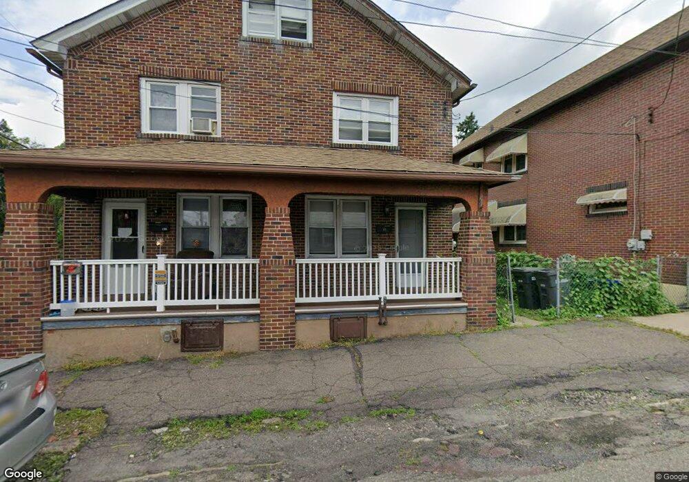 135 E Noble St, Hazleton, PA 18201 - photo 1