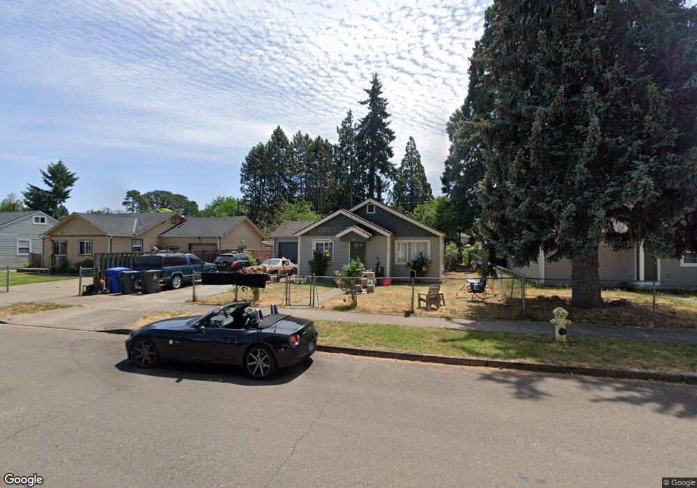 574 Tryon St NE, Salem, OR 97301 - photo 1