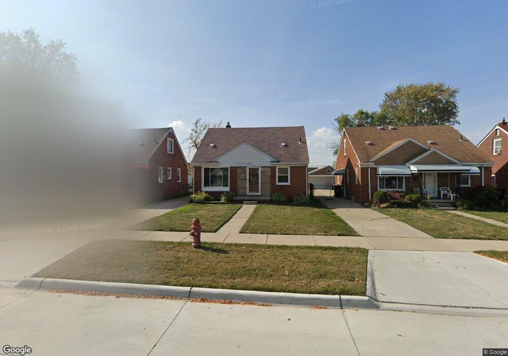 27285 Leroy St, Roseville, MI 48066 - photo 1