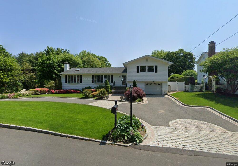 4 Curt Terrace, Greenwich, CT 06831 - photo 1