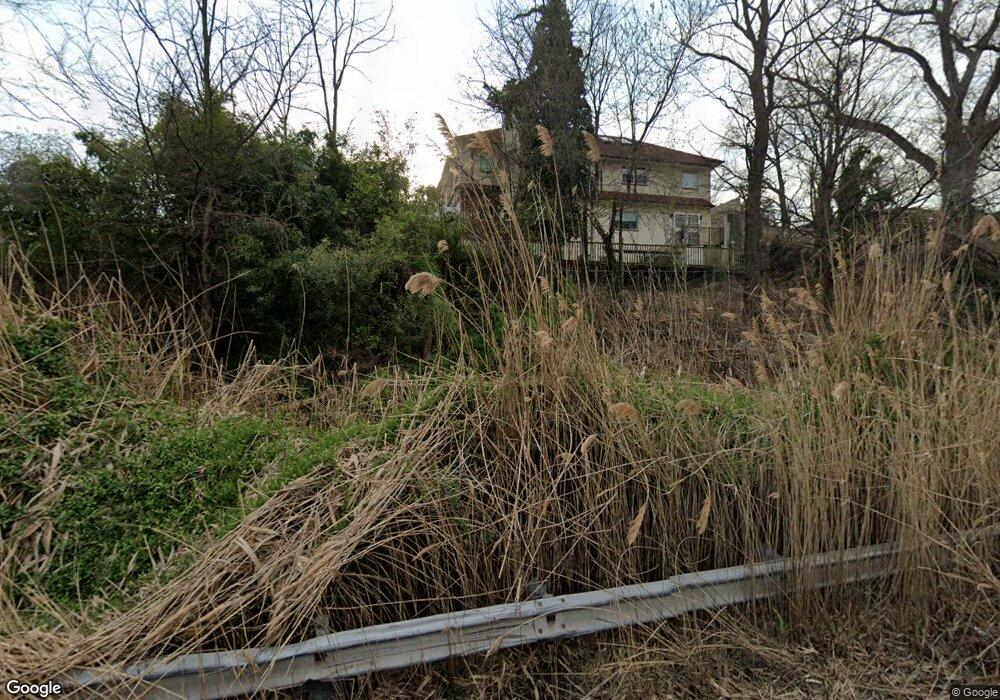 223-15 Mia Dr, Flushing, NY 11361 - photo 1