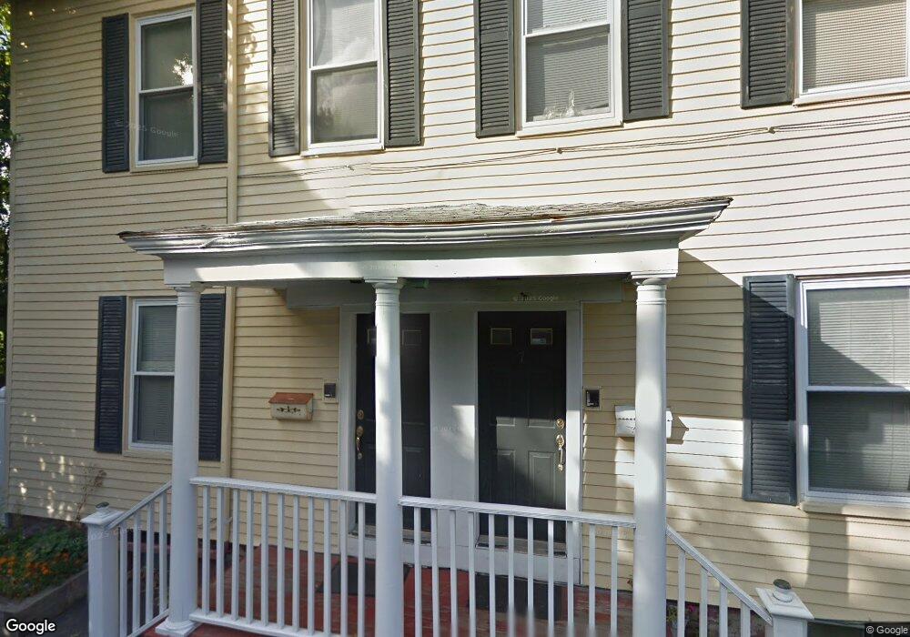 7 Allen Ct unit 2, Somerville, MA 02143 - photo 1