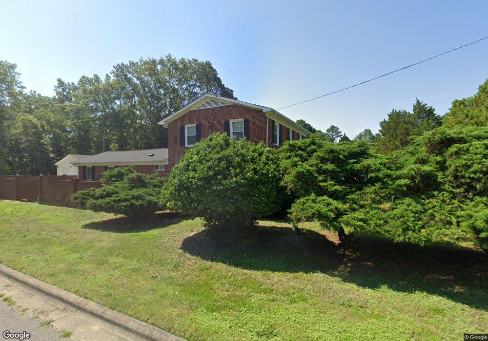 1202 S Caledonia Rd, Laurinburg, NC 28352 - photo 1