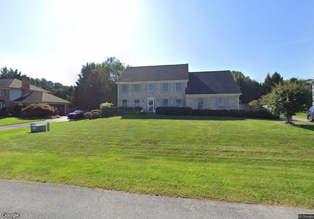 138 Honora Dr, Bear, DE 19701 - photo 1