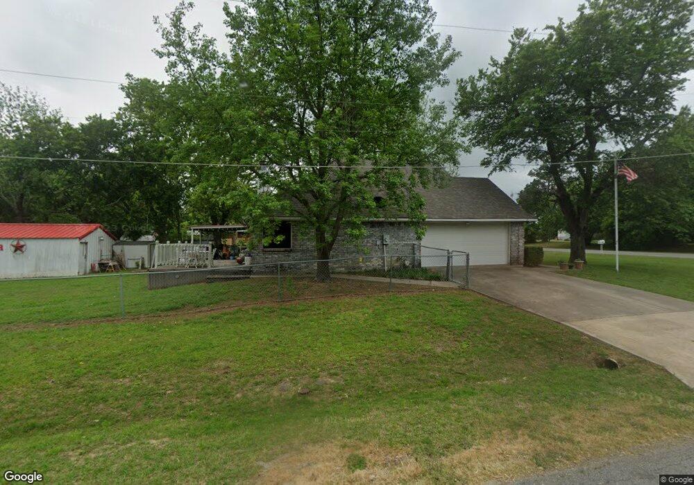 301 Houston St, Pottsboro, TX 75076 - photo 1