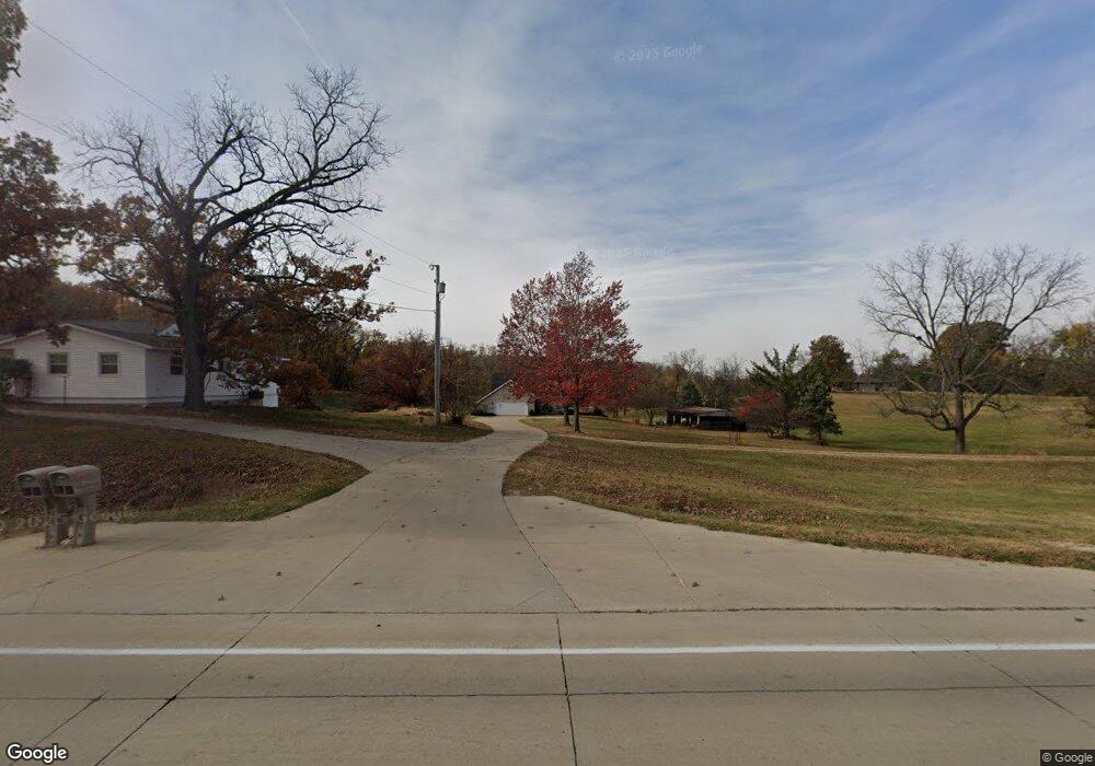 1900 E Post Rd, Marion, IA 52302 - photo 1