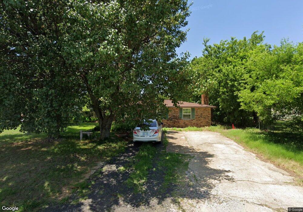 215 Kyker Ln, Pottsboro, TX 75076 - photo 1