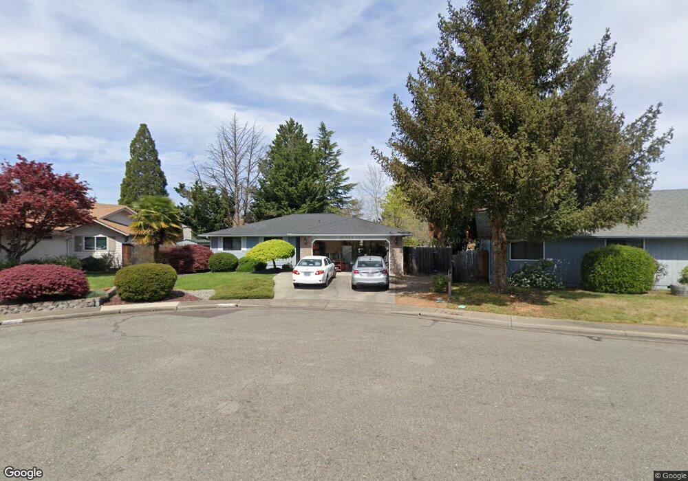 2714 Trout Cir, Grants Pass, OR 97527 - photo 1