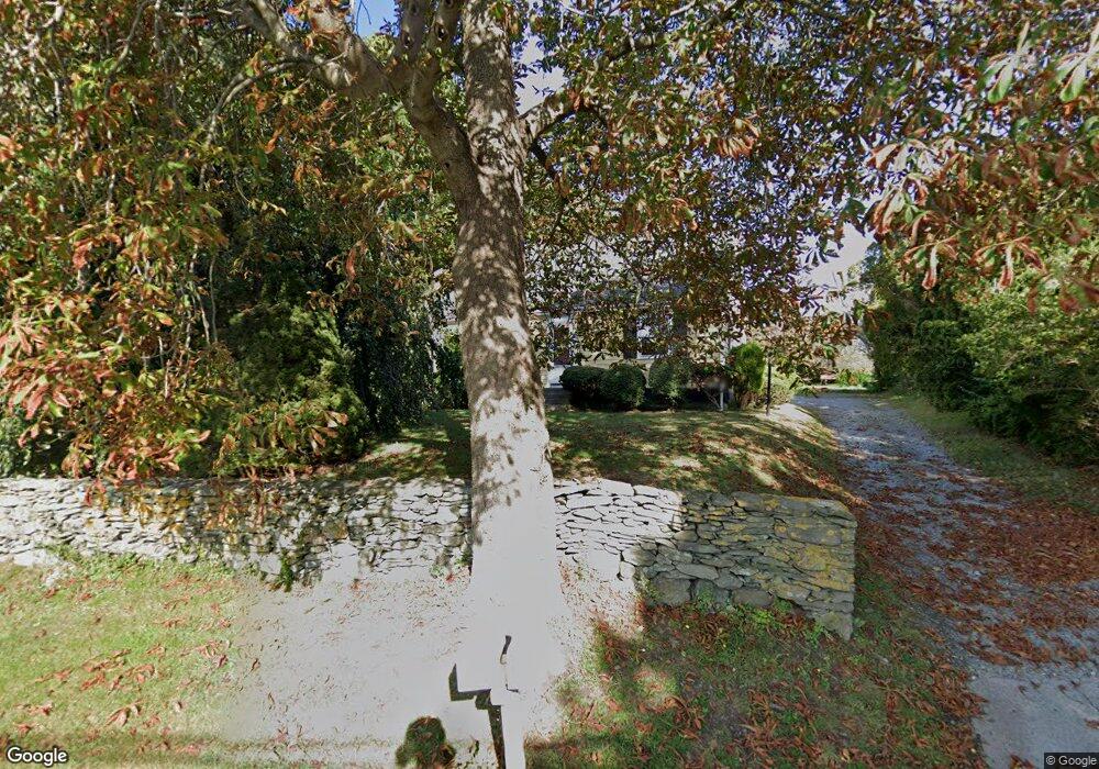 386 3rd Beach Rd, Middletown, RI 02842 - photo 1