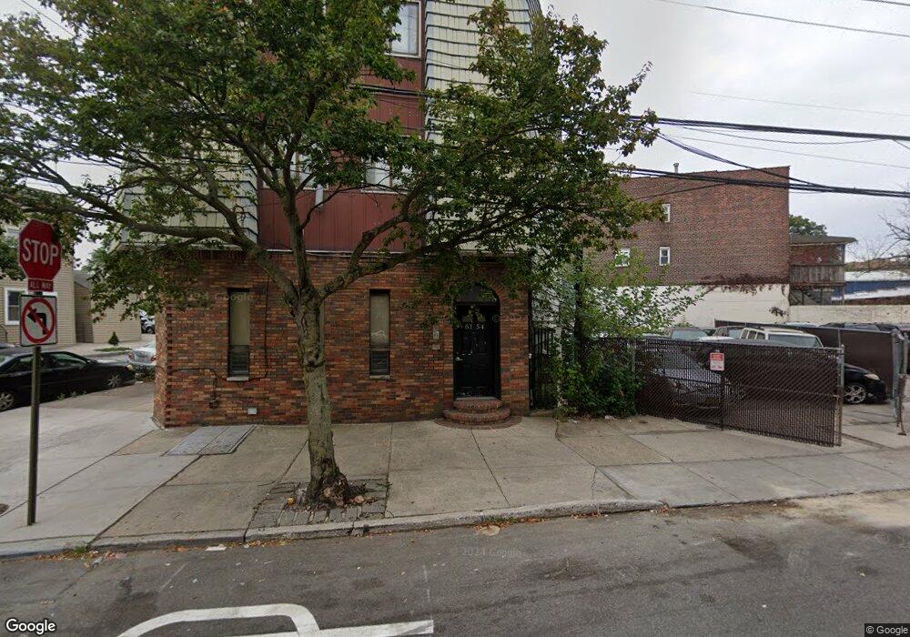 6154 Fresh Meadow Ln unit 1, Fresh Meadows, NY 11365 - photo 1