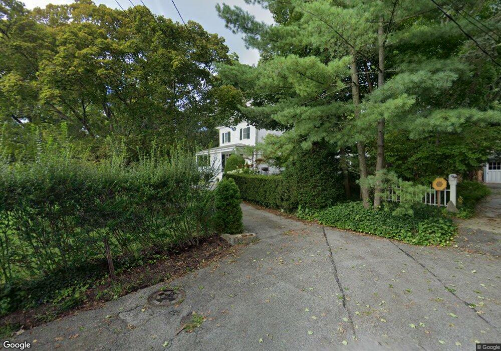 32 N Cottenet St, Irvington, NY 10533 - photo 1