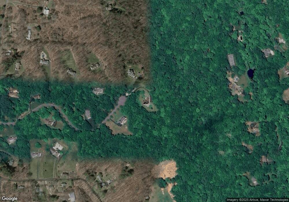 7 Saugatuck Ridge Rd, Danbury, CT 06810 - photo 1