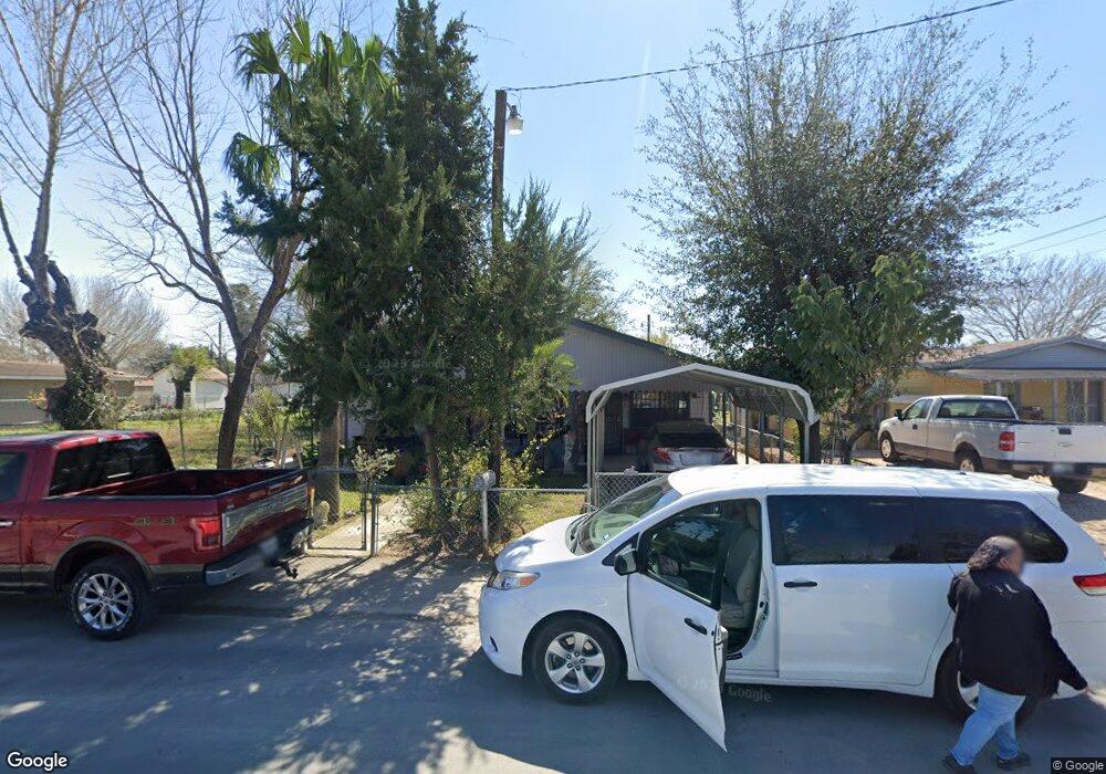 815 W Bell Ave, Pharr, TX 78577 - photo 1