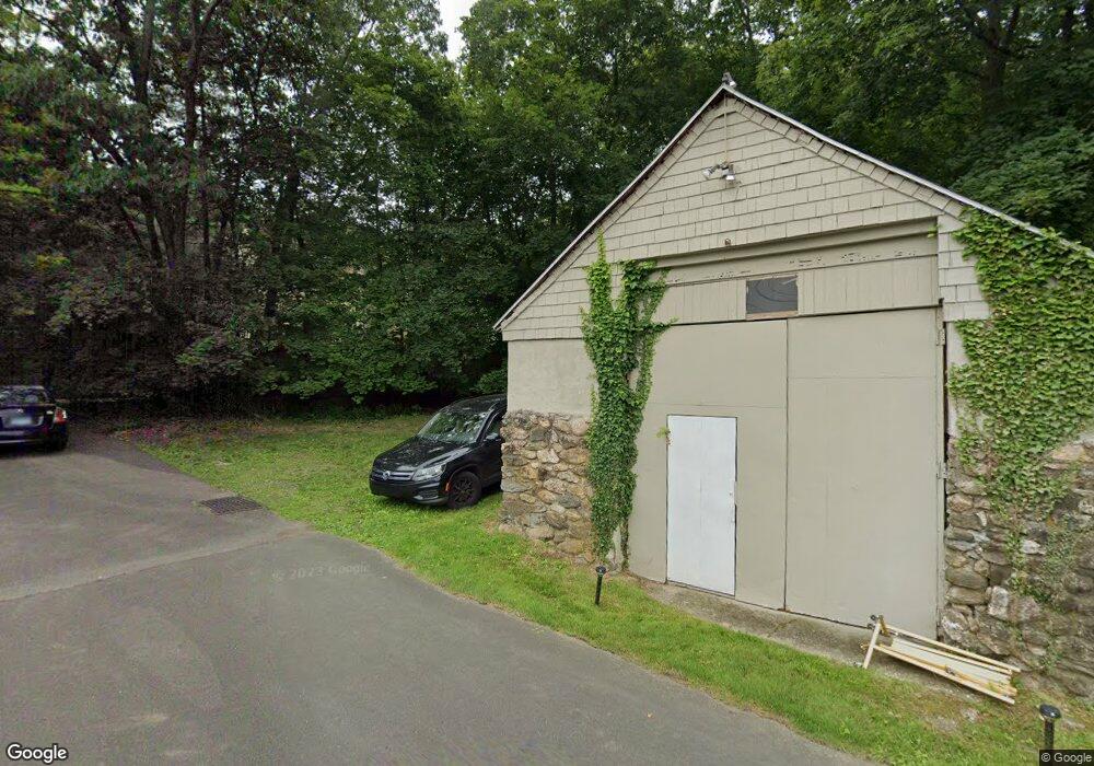 36 Wakemore St, Darien, CT 06820 - photo 1