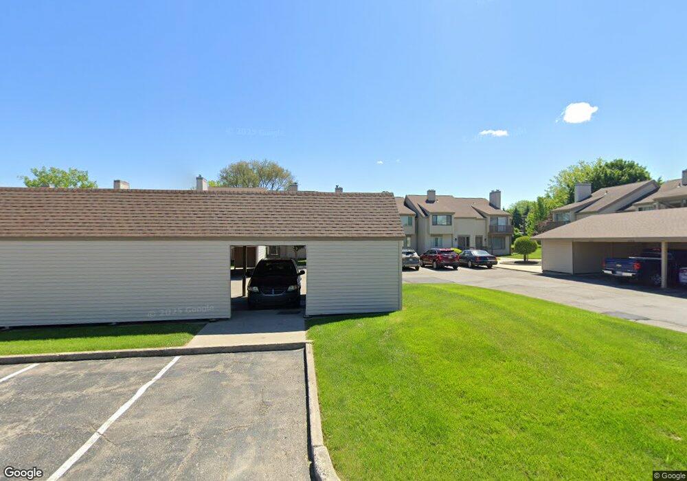 6318 Laurentian Ct, Flint, MI 48532 - photo 1