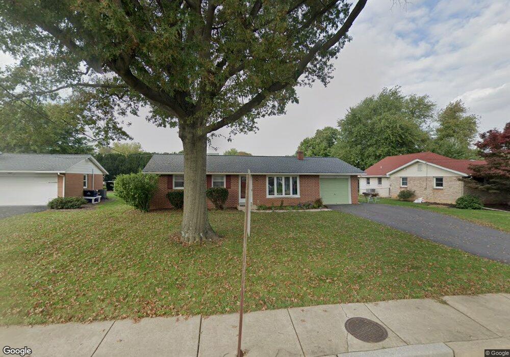 31 W Main St, Brownstown, PA 17508 - photo 1