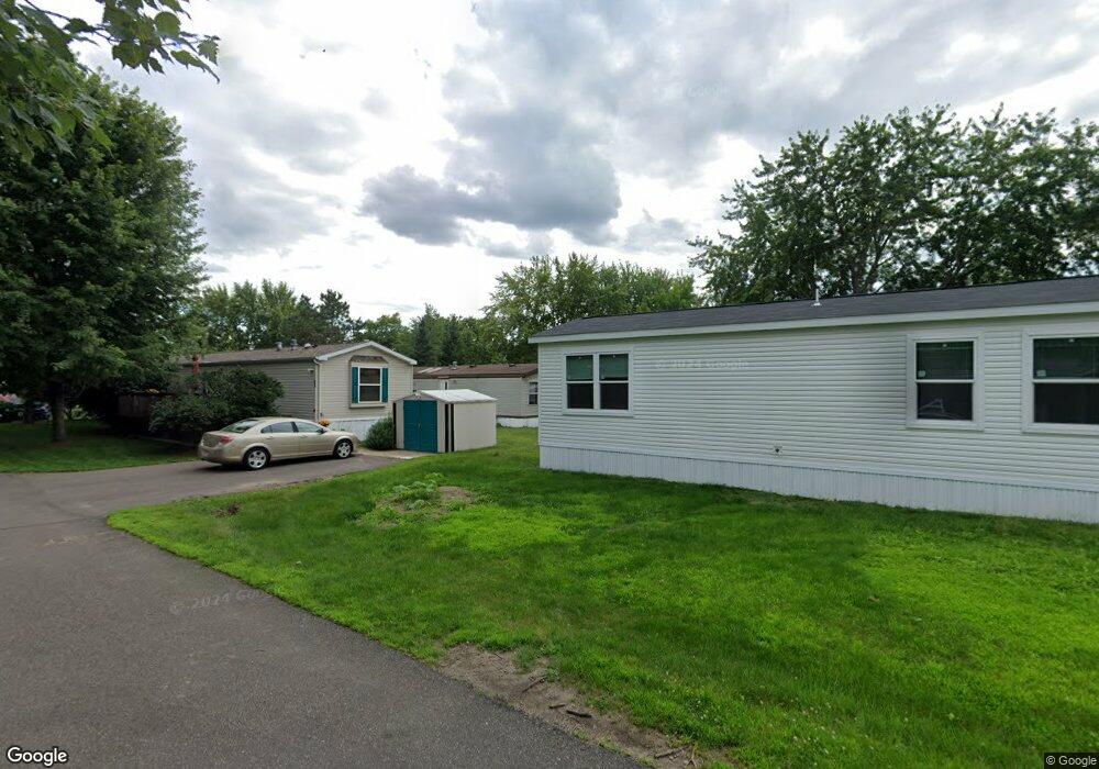 532 Azalea Ln, Altoona, WI 54720 - photo 1