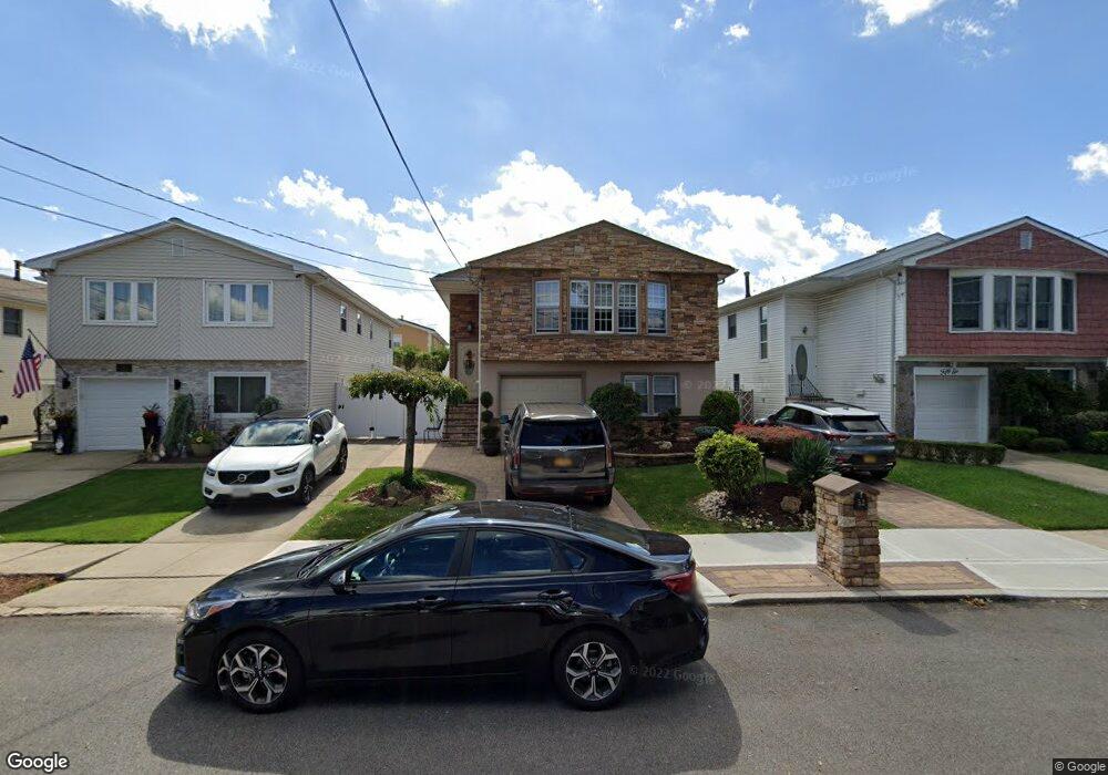 52 E Scranton Ave, Staten Island, NY 10308 - photo 1