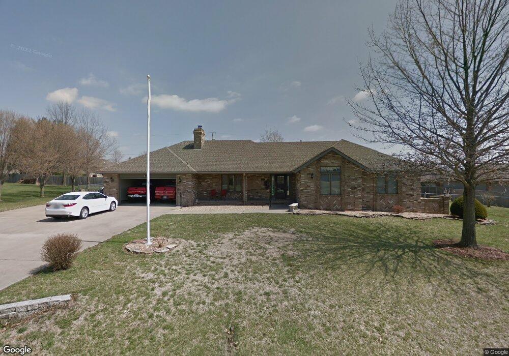 202 N 38th St, Nixa, MO 65714 - photo 1