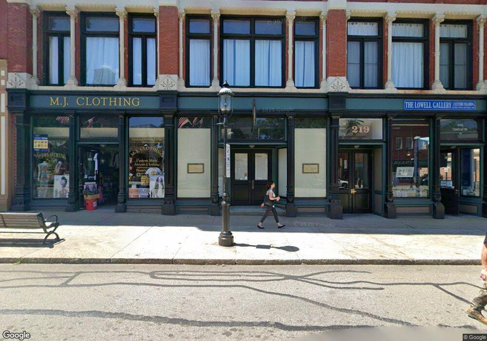 219 Central St unit 1D aka 4F, Lowell, MA 01852 - photo 1