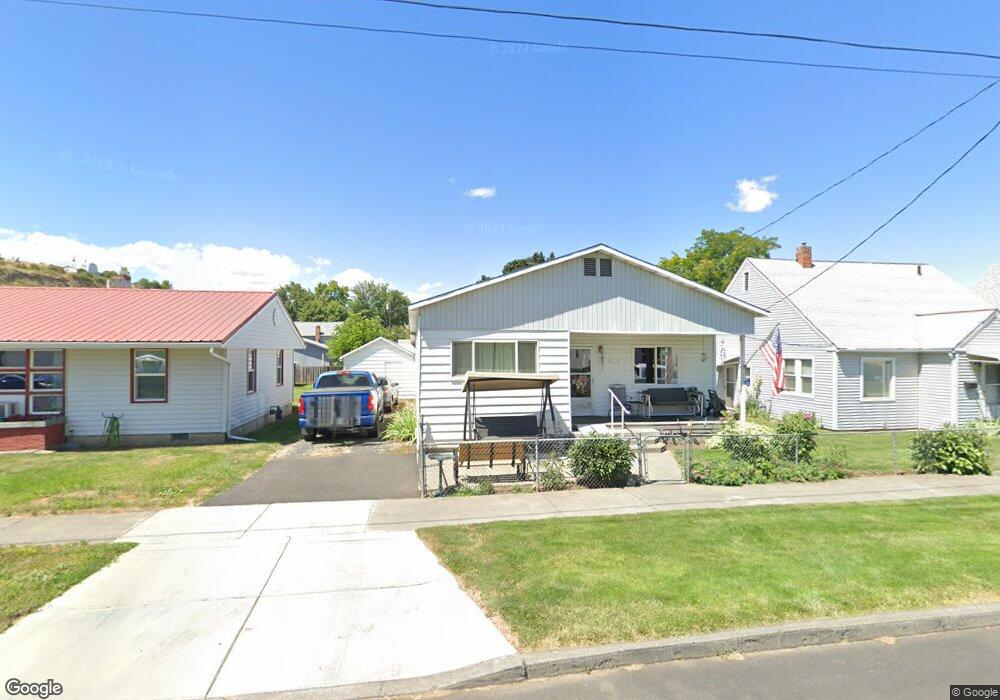 419 SW 16th St, Pendleton, OR 97801 - photo 1