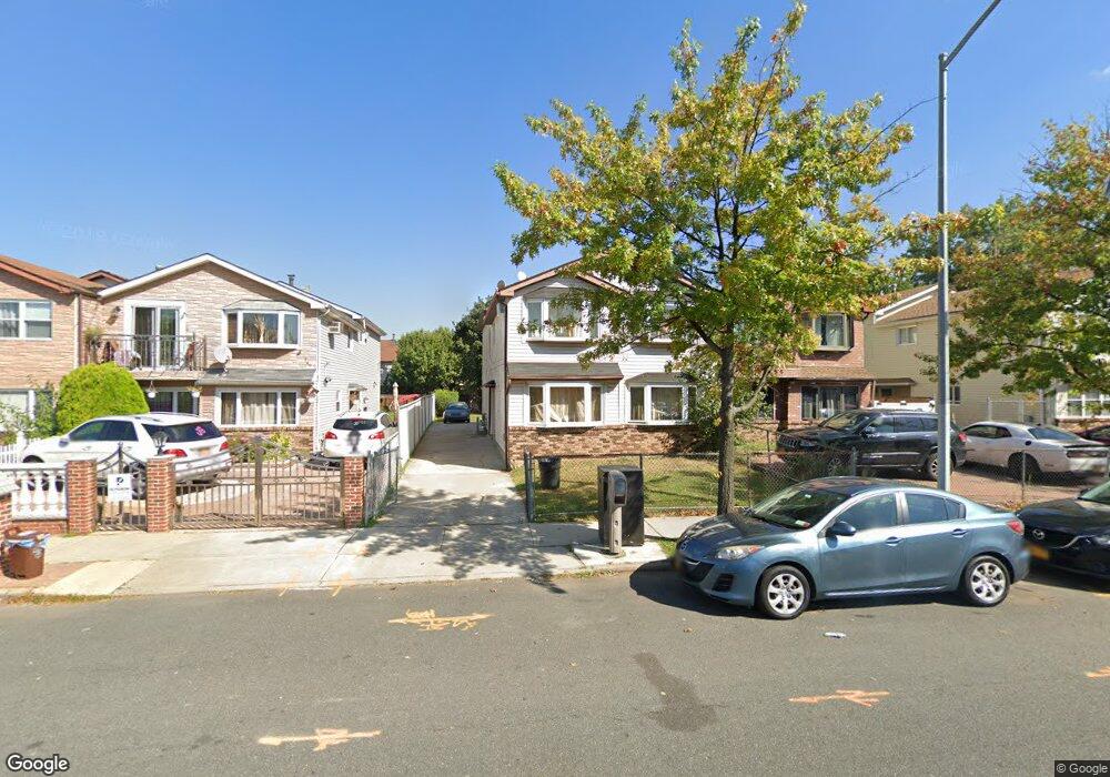 32 Selvin Loop unit 169, Staten Island, NY 10303 - photo 1