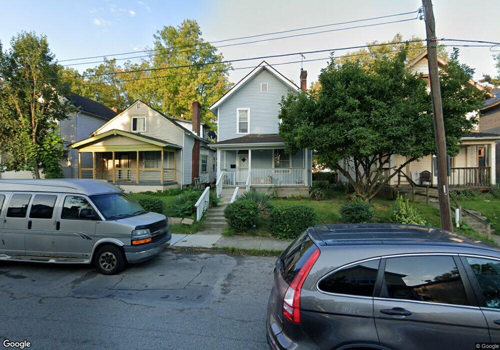 689 Kelton Ave, Columbus, OH 43205 - photo 1