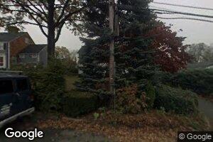 5 Clinton St Unit Right Side, Valhalla, NY 10595