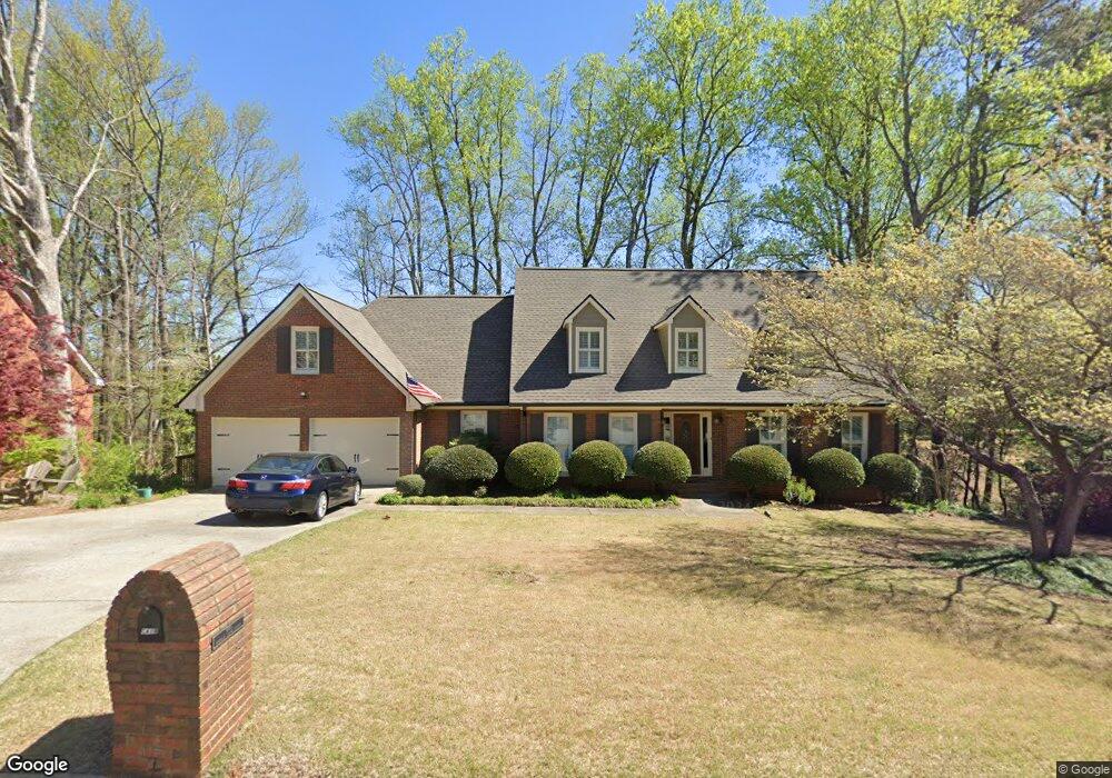 1030 Saddle Lake Ct, Roswell, GA 30076 - photo 1