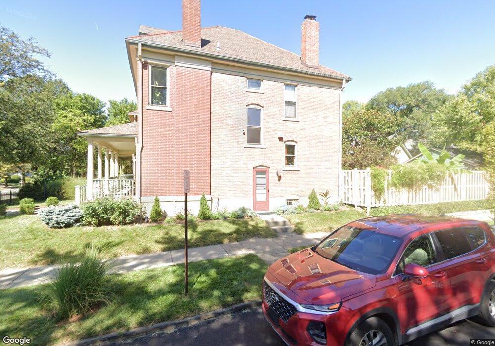 360 W 5th Ave, Columbus, OH 43201 - photo 1