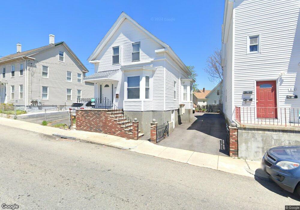 28 Wamesit St, Lowell, MA 01852 - photo 1