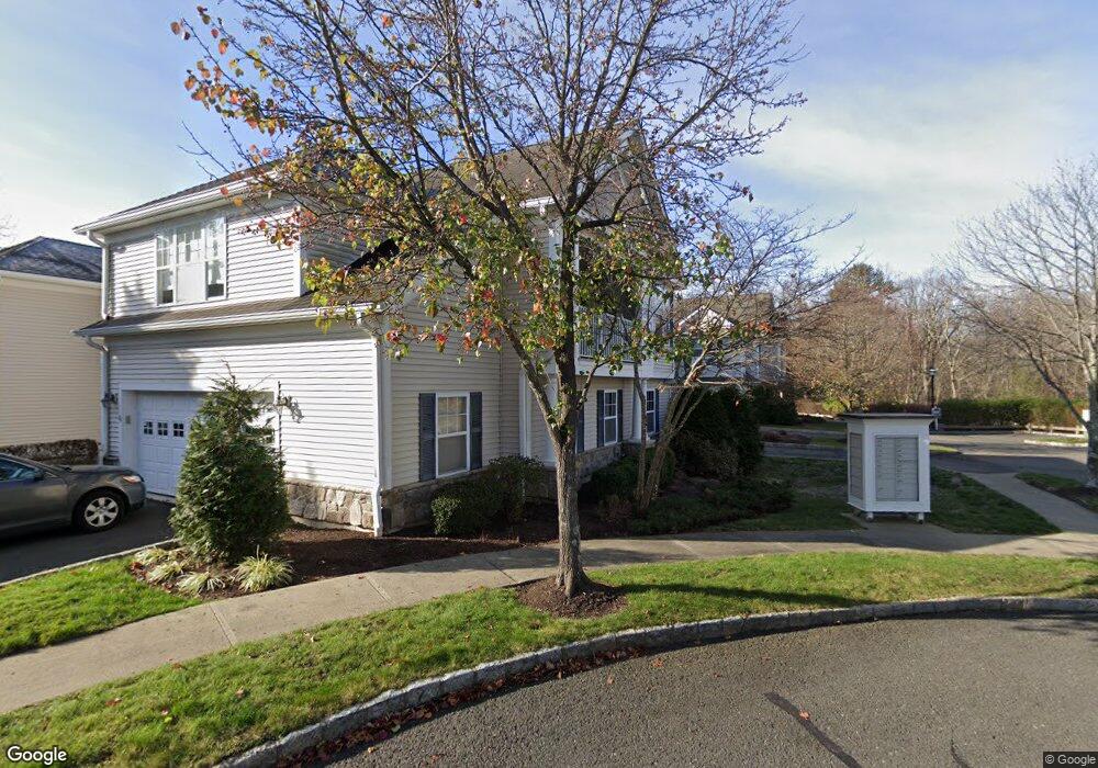 81 Suzie Dr, Newtown, CT 06470 - photo 1