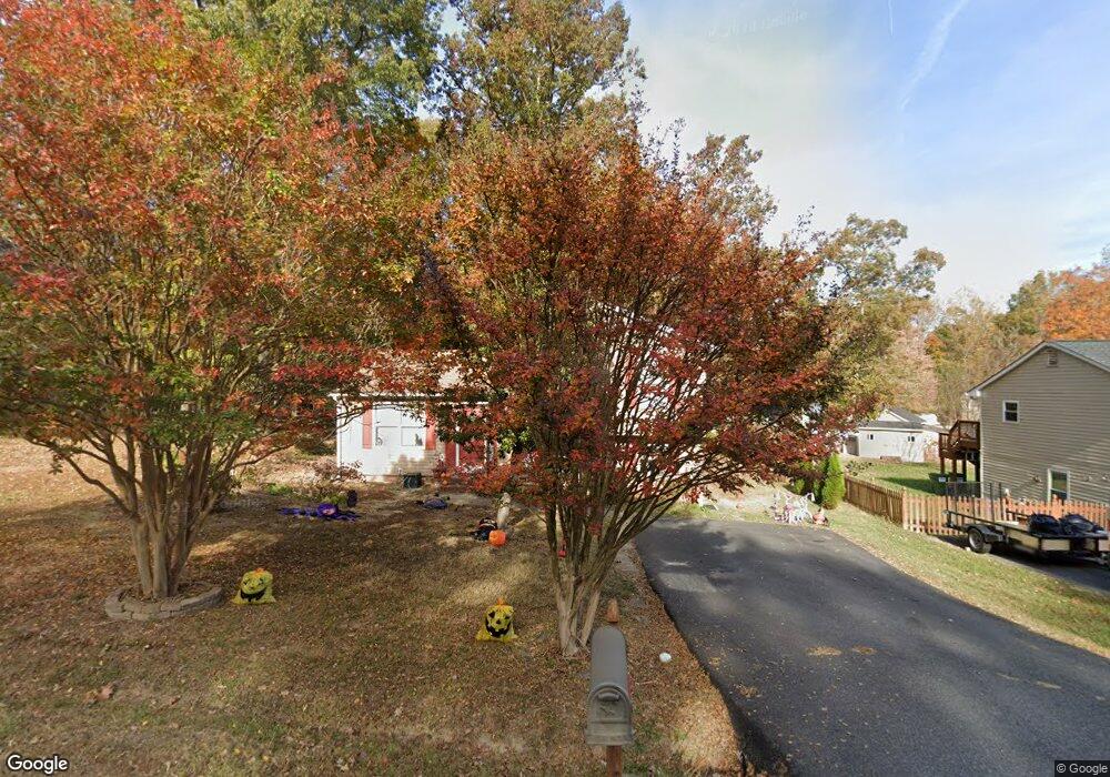 10715 Heatherwood Dr, Spotsylvania, VA 22553 - photo 1