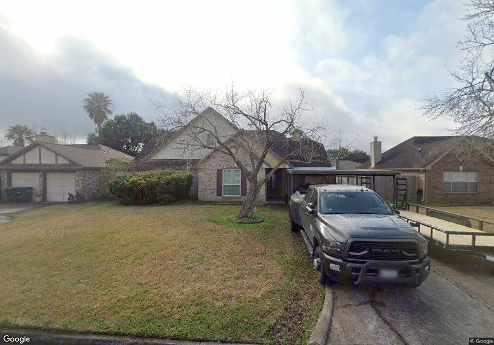 3203 Wood Fox Dr, Alvin, TX 77511 - photo 1